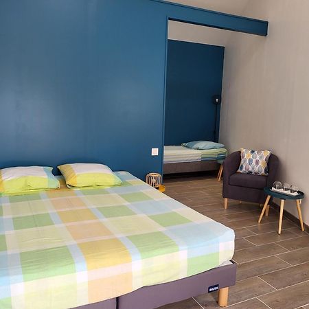 Le Clos Des Figuiers - 3 Chambres D'Hotes De Charme Duravel Екстериор снимка